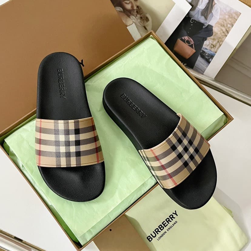 burberry slipper 1184044601