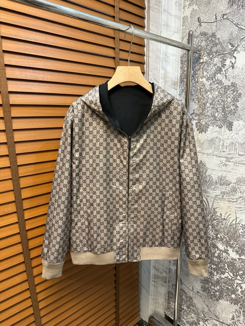 gucci windbreaker