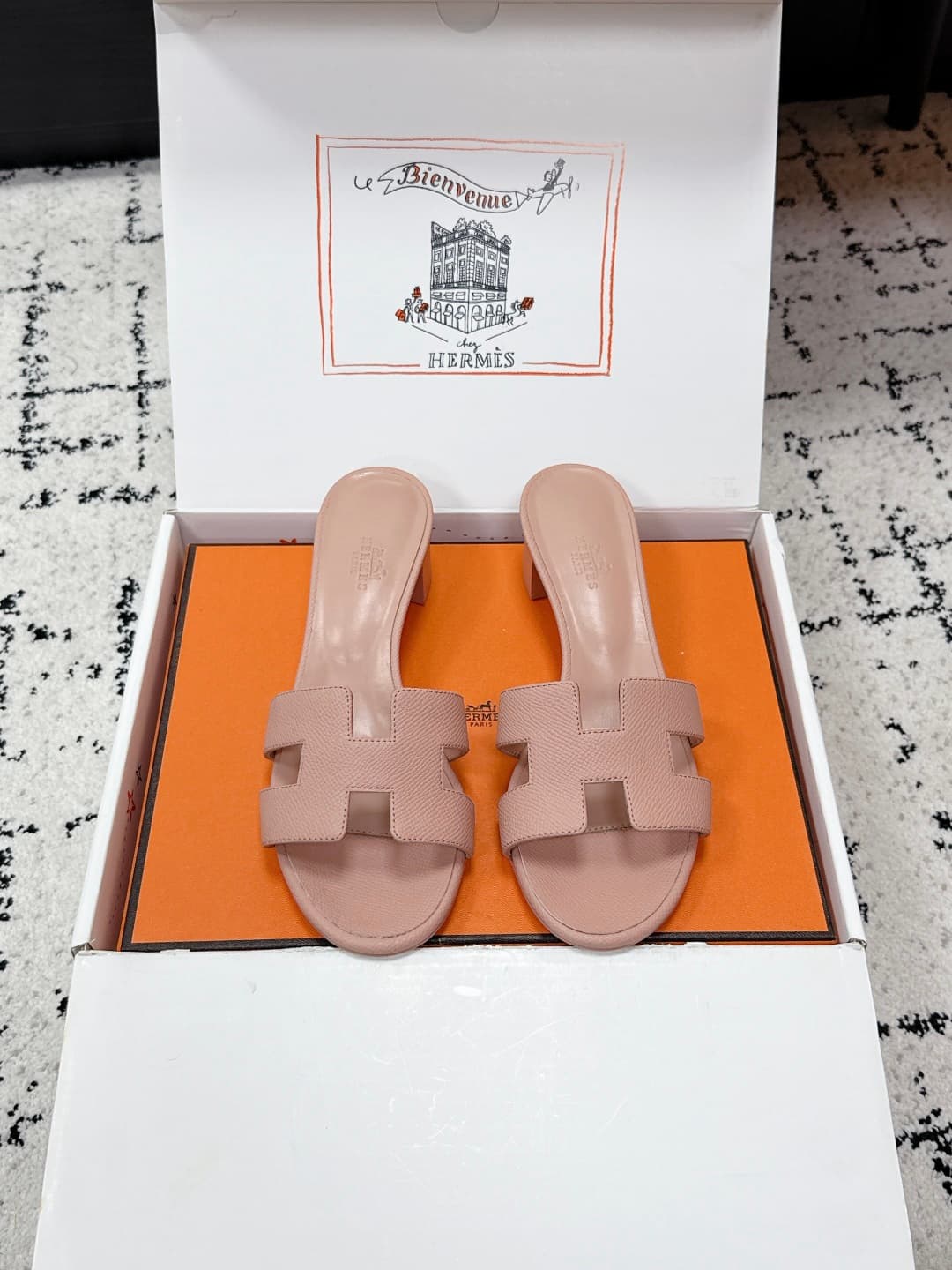 hermes women slipper