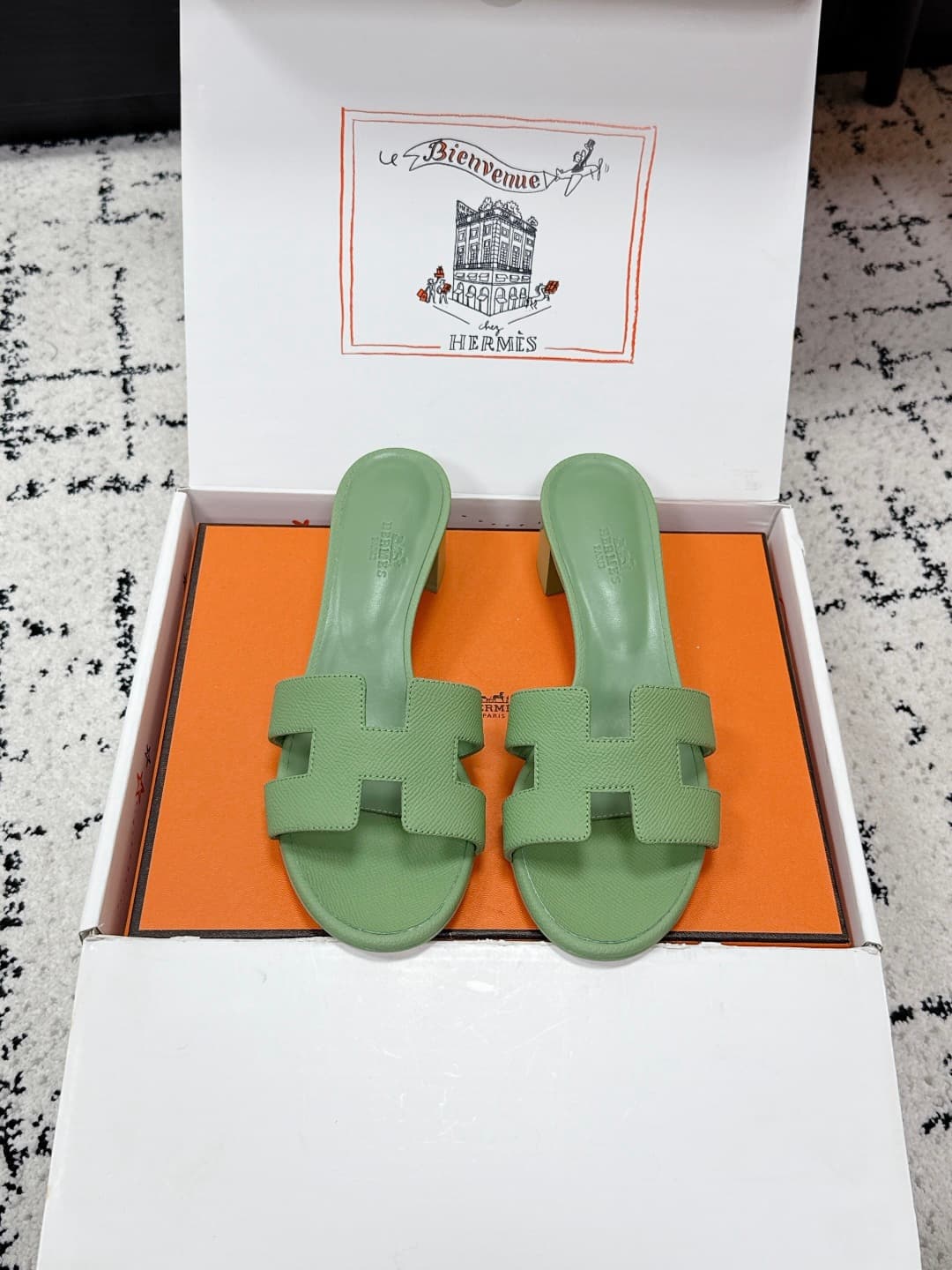hermes women slipper